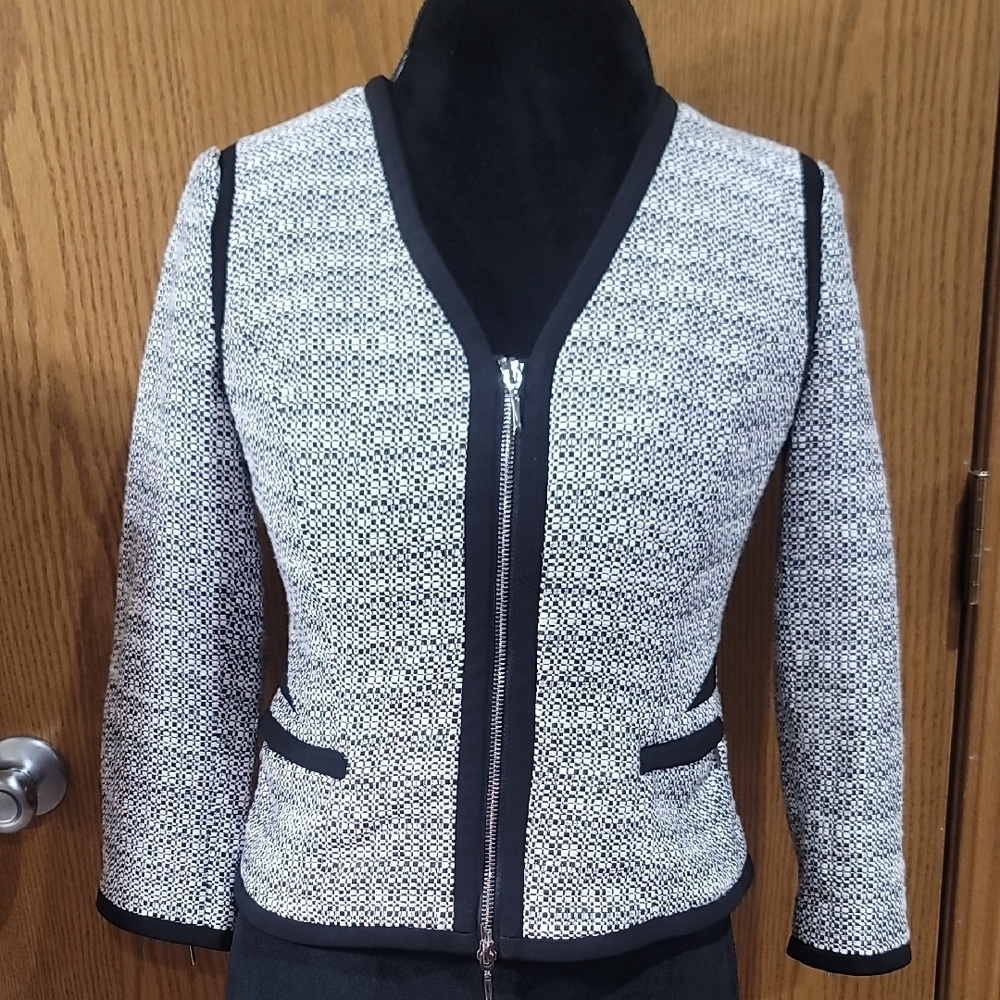White House Black Market Monochrome Zip Blazer